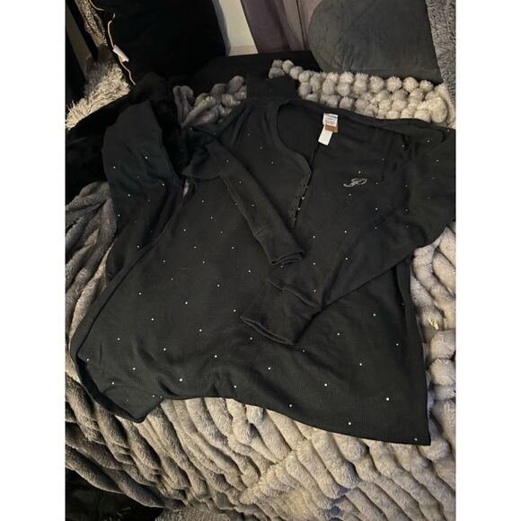 Nwt VS pink diamond/diamante bling rhinestone thermal sleep onesie - Picture 4 of 9